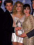 Actors Jason Priestley, Tori Spelling and Shannen Doherty at the People's Choice Awards Premium Photographic Print by David Mcgough