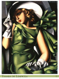 Jeune fille en vert Affiches par Tamara de Lempicka