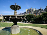 Fountain, Place Des Vosges, 3E District, Paris, France Photographic Print by Jean Brooks