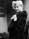 Actress Grace Kelly Posing Outside Her Apartment Building Before Leaving for Monaco Premium Photographic Print by Lisa Larsen