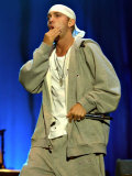 Eminem Singing on Stage at the Gig on the Green Festival at Glasgow Green, August 2001 Fotografie-Druck