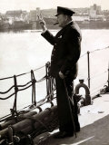 British Prime Minister Winston Churchill Gives Victory Sign in Response, WWII Photographie