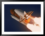 Shuttle Discovery Taking Off  Poster by Edward Slater