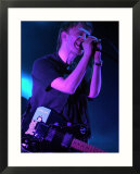 Radiohead in Concert at the Waterfront Hall, Belfast, Radiohead's Thom Yorke Performing, May 2003 Affiches