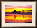 Huntington Pier Twilight Photographie par Dennis Junor