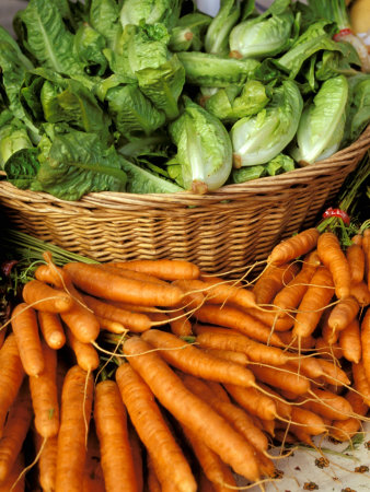 Carrots and Greens, Ferry Building Farmer's Market, San Francisco, California, USA Photographic Print