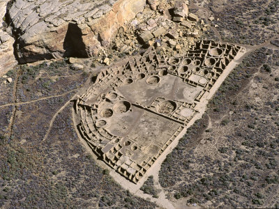 chaco canyon ruins