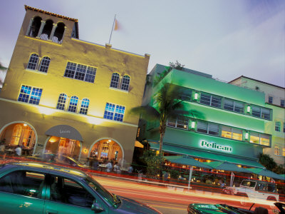 art deco buildings. Art Deco Architecture and
