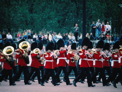 Buckingham+palace+guards+uniform