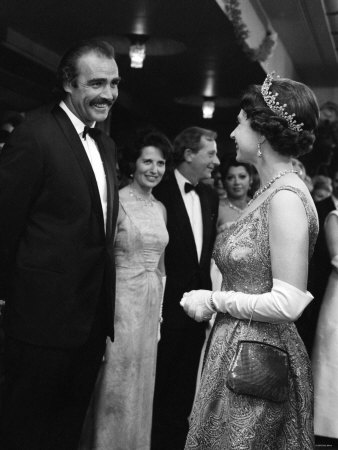 sean-connery-meets-the-queen-at-the-premiere-of-the-james-bond-film-you-only-live-twice-1967.jpg