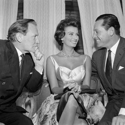 Star Sophia Loren Enjoys the At...