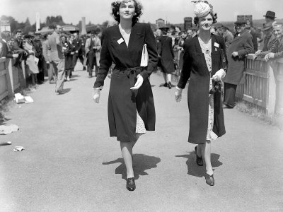 Women Fashion Show on 1946   Clothing Ascot Racing Fashion   Ladies Day   Women Show Of