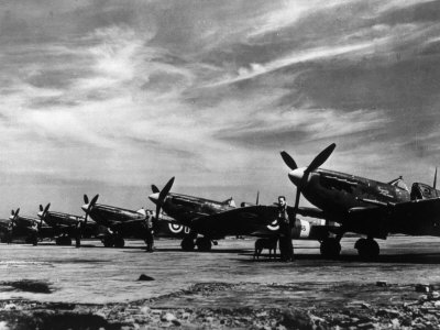 world war 2 pictures of planes. World War II, British Spitfire