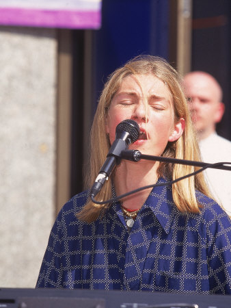 hanson performing