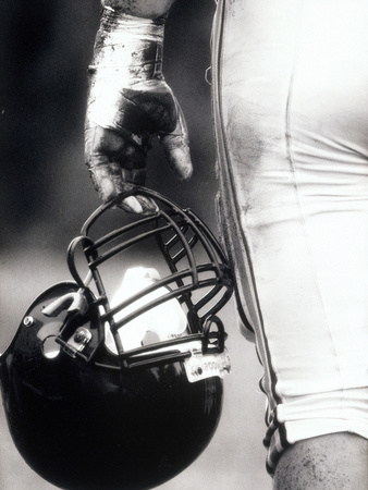 american football players pictures. American Football Player