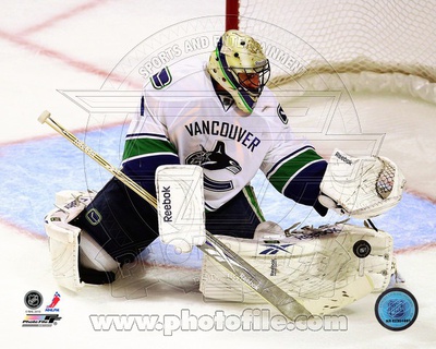 Vancouver Canucks Roberto Luongo 2010-11 Action Photo