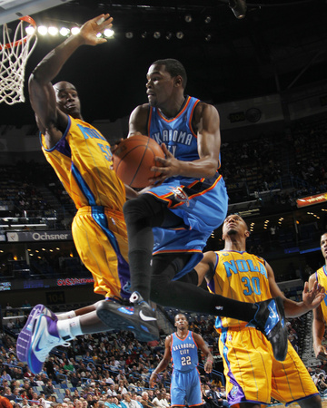 Oklahoma City Thunder v New Orleans Hornets: Kevin Durant and Emeka Okafor Photo by Layne Murdoch!