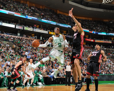 Miami Heat v Boston Celtics - Game Four, Boston, MA - MAY 9: Rajon Rondo and Zydrunas Ilgauskas Photo by Brian Babineau