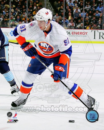 John Tavares 2011-12 Action Photo