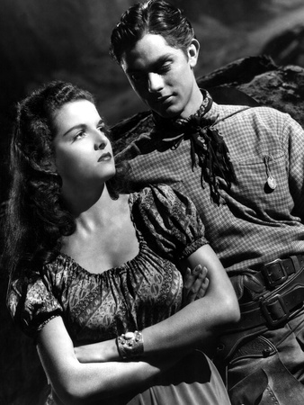 The Outlaw, Jane Russell, Jack Buetel, 1943 Photo