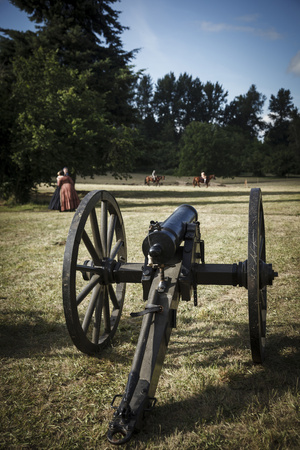  - brown-rick-a-cannon-in-camp-willamette-mission-state-park-brooks-oregon-usa