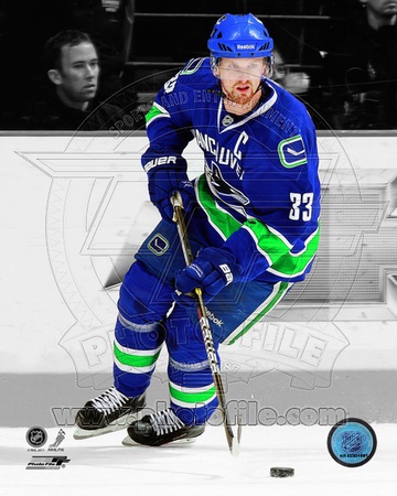 Vancouver Canucks - Henrik Sedin Photo Photo