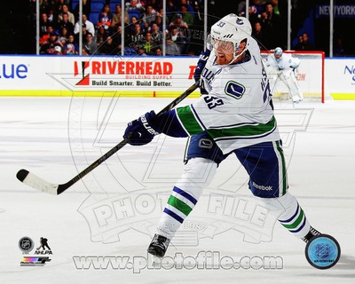 Vancouver Canucks - Henrik Sedin Photo Photo