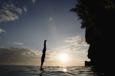 Diver Entering Sea at Pirate's Cave Photographic Print by Paul Souders