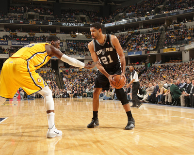 Mar 31, 2014, San Antonio Spurs vs Indiana Pacers - Tim Duncan Photo by Ron Hoskins