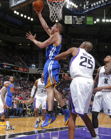 Feb 19, 2014, Golden State Warriors vs Sacramento Kings - David Lee Photo by Rocky Widner