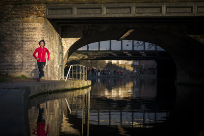 Lizzy Hawker - a World Champion Endurance Athlete - Training Beside Regents Canal in London Photographic Print by Alex Treadway