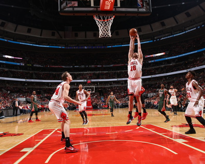 Milwaukee Bucks v Chicago Bulls – Game Two Photo by Gary Dineen