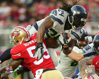 Marshawn Lynch 2015 Action Photo