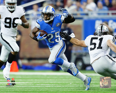 Theo Riddick 2015 Action Photo