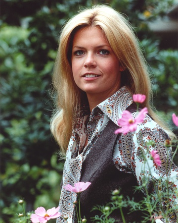 Meredith Baxter Portrait in Floral Dress Photo by  Movie Star News