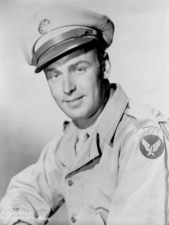 Alan Ladd smiling and wearing a Military Uniform Photo by  Movie Star News