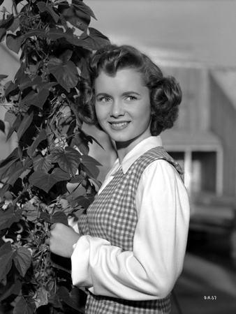 Debbie Reynolds on a Checkered Top and smiling Photo by  Movie Star News