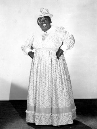 Hattie McDaniel on a Dress smiling with Hands on Waist Photo by  Movie Star News