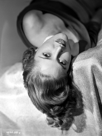 Martha Vickers Posed in Classic Photo by  Movie Star News