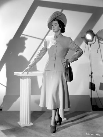 Rosalind Russell Posed in Dress with Hat Photo by  Movie Star News