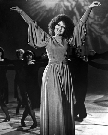 Cleo Laine Posed in Classic Photo by  Movie Star News
