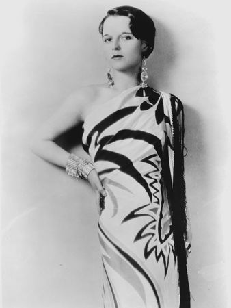 Louise Brooks Posed in Curved Dress with One Hand on Hips Photo by  Movie Star News