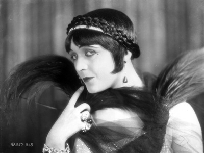 Pola Negri Posed wearing Black Feather Scarf with Hairband Photo by  Movie Star News