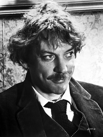 Donald Sutherland Looking Somewhere in Black Suit Photo by  Movie Star News