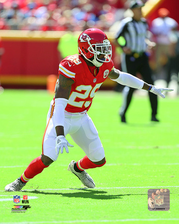 Eric Berry 2016 Action Photo