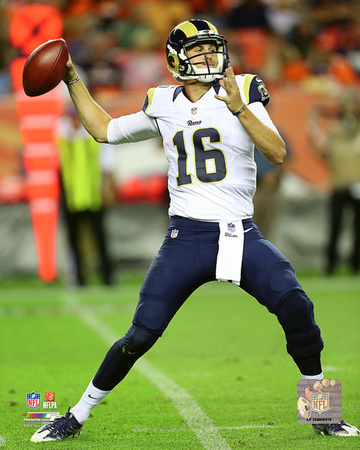 Jared Goff 2016 Action Photo