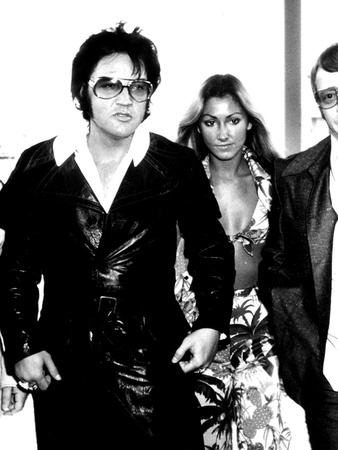 Elvis Presley Photo by  Globe Photos LLC