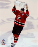 Joe Thornton with 2004 World Cup Trophy ©Photofile Photo