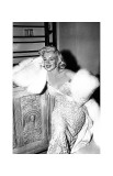 Marilyn Sitting Posters