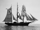 Bounty II Sailing Ship Fotografie-Druck von Ray Krantz